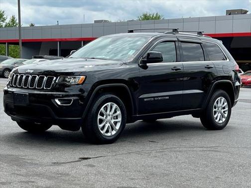 2021 Jeep Grand Cherokee Laredo