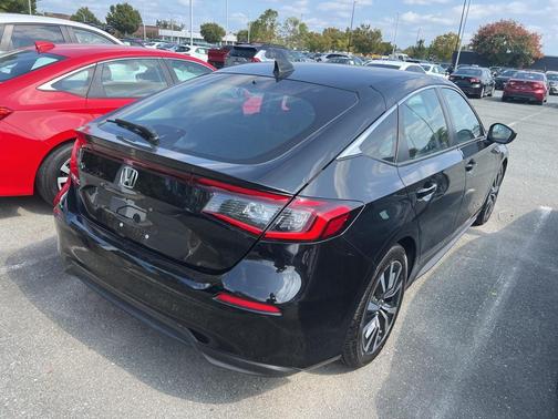 2023 Honda Civic EX-L