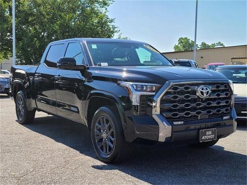 Photo 1 of 41 of 2022 Toyota Tundra Platinum