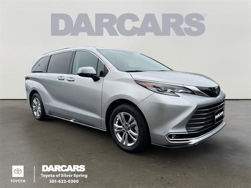 2023 Toyota Sienna Platinum 7 Passenger