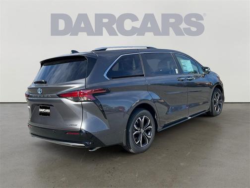 2025 Toyota Sienna Platinum