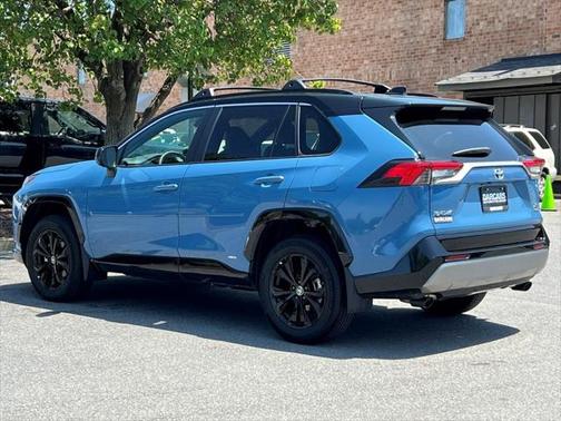 2023 Toyota RAV4 Hybrid SE