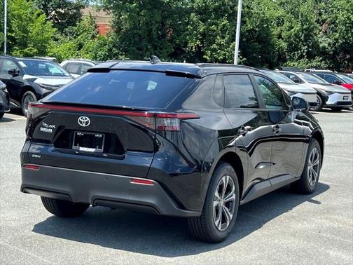 2025 Toyota bZ4X XLE