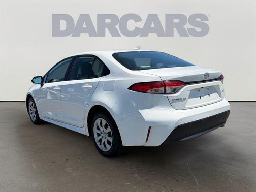 Ice Cap 2023 Toyota Corolla LE