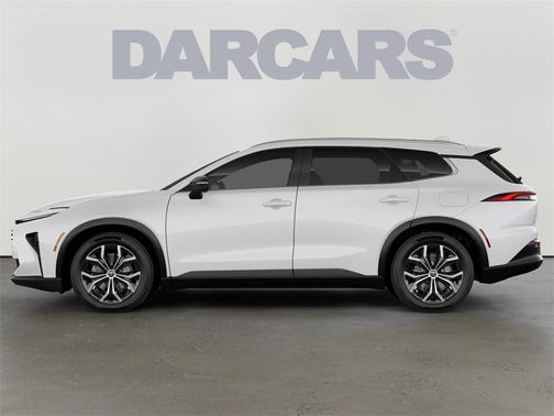 2025 Toyota Crown Signia XLE