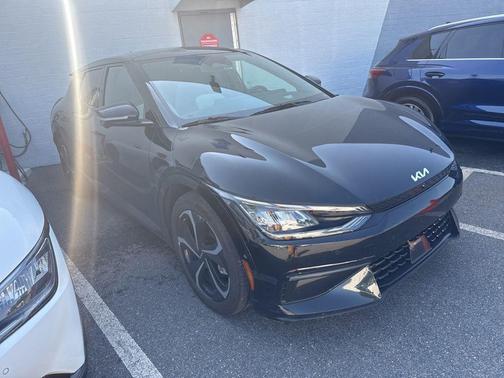 Aurora Black Pearl 2023 Kia EV6 GT-Line