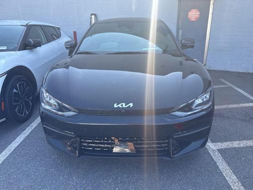 Aurora Black Pearl 2023 Kia EV6 GT-Line