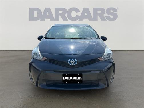 2017 Toyota Prius v Three