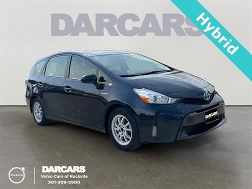 2017 Toyota Prius v Three