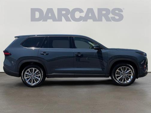 Cloud 2026 Toyota Grand Highlander Platinum