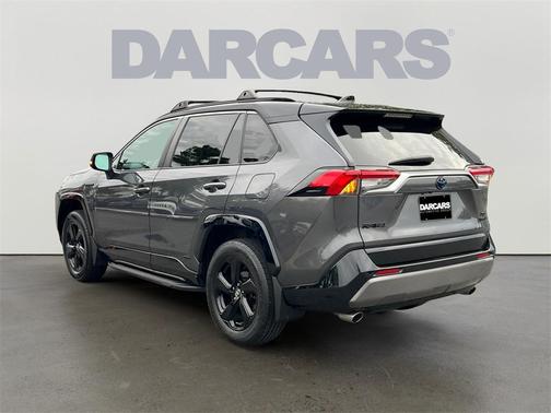 2020 Toyota RAV4 Hybrid SE