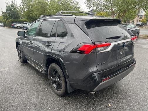 2020 Toyota RAV4 Hybrid SE