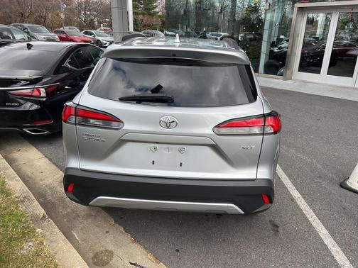 2024 Toyota Corolla Cross XLE