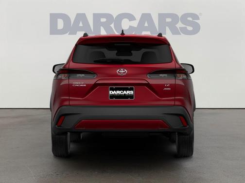 0d25 2026 Toyota Corolla Cross LE