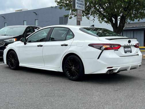 2022 Toyota Camry Nightshade Edition Hybrid