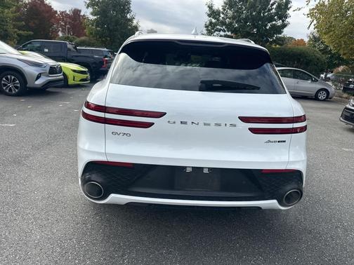 2023 Genesis GV70 3.5T AWD Sport