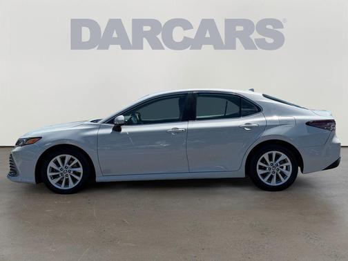 Ice Edge 2022 Toyota Camry LE