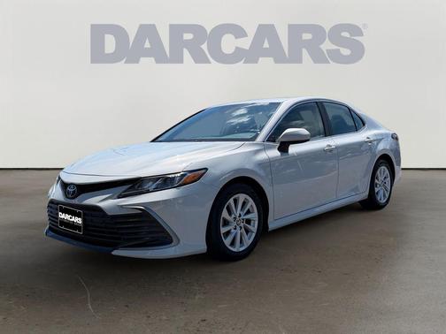 Ice Edge 2022 Toyota Camry LE