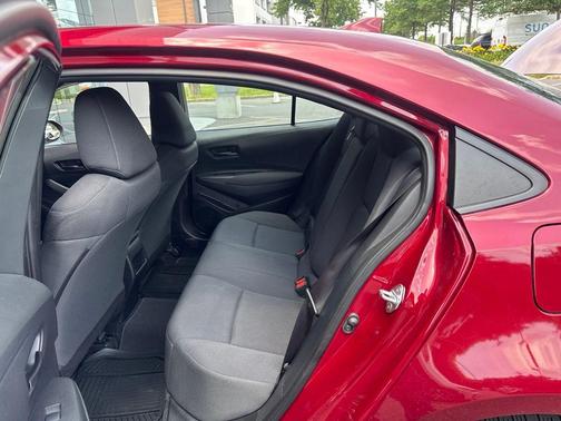 Ruby Flare Pearl 2022 Toyota Corolla LE