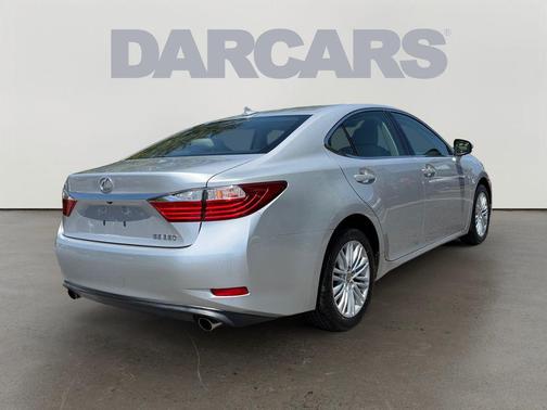 Silver Lining Metallic 2014 Lexus ES 350 Base
