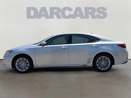 Silver Lining Metallic 2014 Lexus ES 350 Base