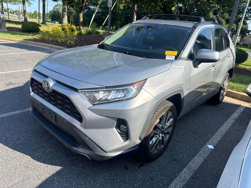 Silver Sky Metallic 2020 Toyota RAV4 XLE Premium