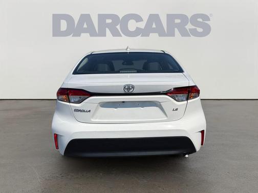 Ice 2025 Toyota Corolla LE