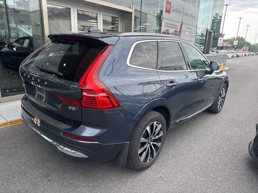 Denim Blue Metallic 2023 Volvo XC60 B5 Plus Bright Theme