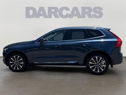 Denim Blue Metallic 2023 Volvo XC60 B5 Plus Bright Theme