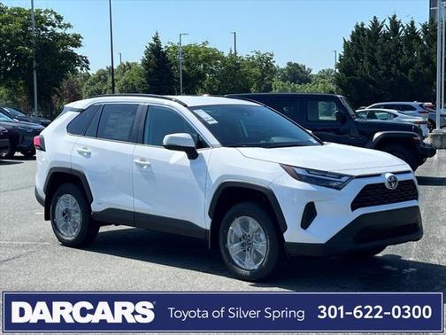 2025 Toyota RAV4 Hybrid XLE