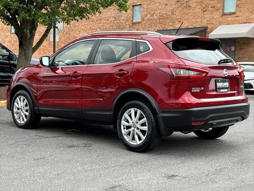 2021 Nissan Rogue Sport SV