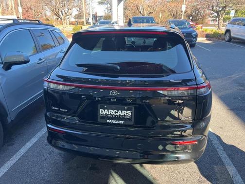 2025 Toyota Crown Signia XLE