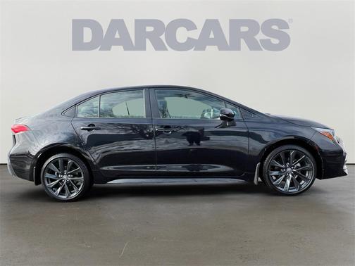 2025 Toyota Corolla Hybrid SE