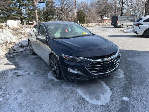 2022 Chevrolet Malibu FWD LT