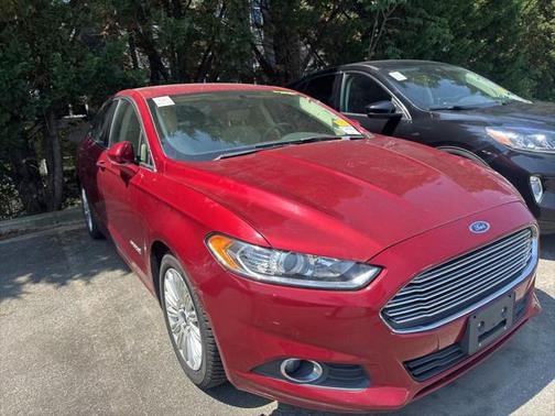 2015 Ford Fusion Hybrid SE