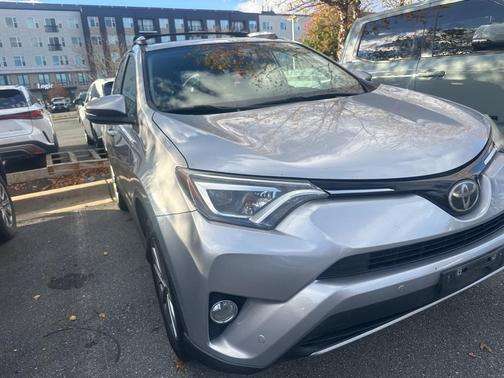 2017 Toyota RAV4 Limited