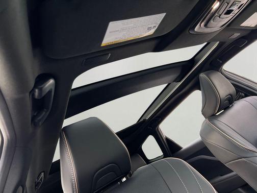 2025 Toyota Crown Signia Limited