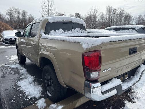 2020 Toyota Tacoma SR5