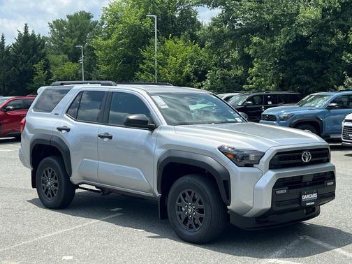 2025 Toyota 4Runner SR5