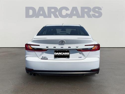 Ice 2025 Toyota Camry SE