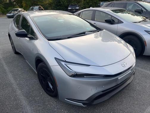 2024 Toyota Prius XLE