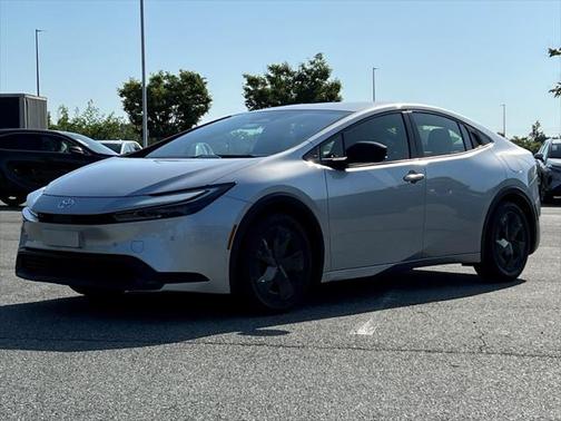 2024 Toyota Prius XLE
