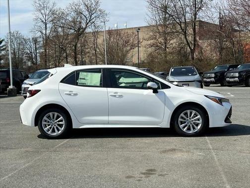 2025 Toyota Corolla SE