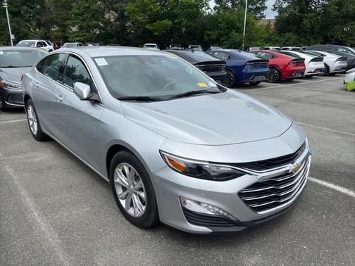 2022 Chevrolet Malibu FWD LT