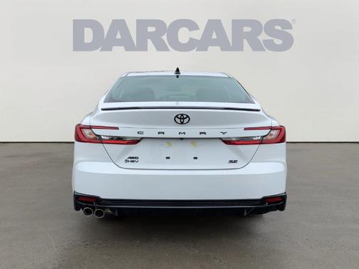 Ice 2026 Toyota Camry SE