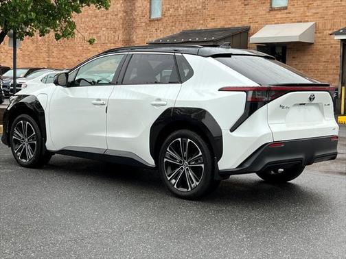 2023 Toyota bZ4X Limited