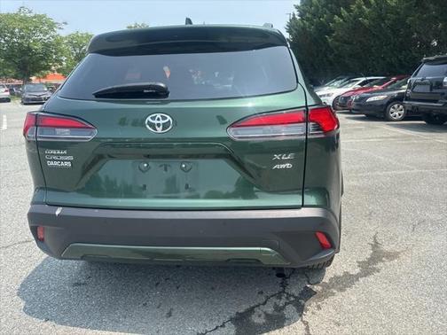 2024 Toyota Corolla Cross XLE