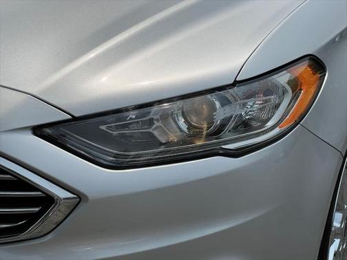 2017 Ford Fusion Hybrid SE
