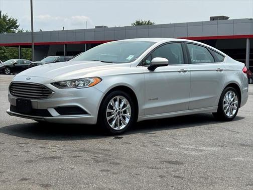 2017 Ford Fusion Hybrid SE