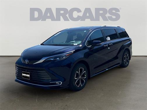 2025 Toyota Sienna Platinum 7 Passenger